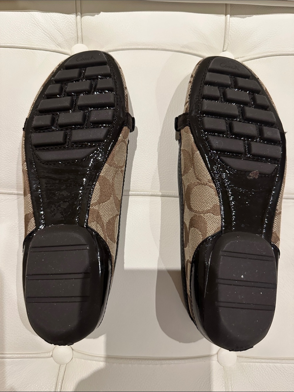 Coach Brown Signature Canvas Loafers with Black Patent Trim and Gold Chain - Picture 4 of 7